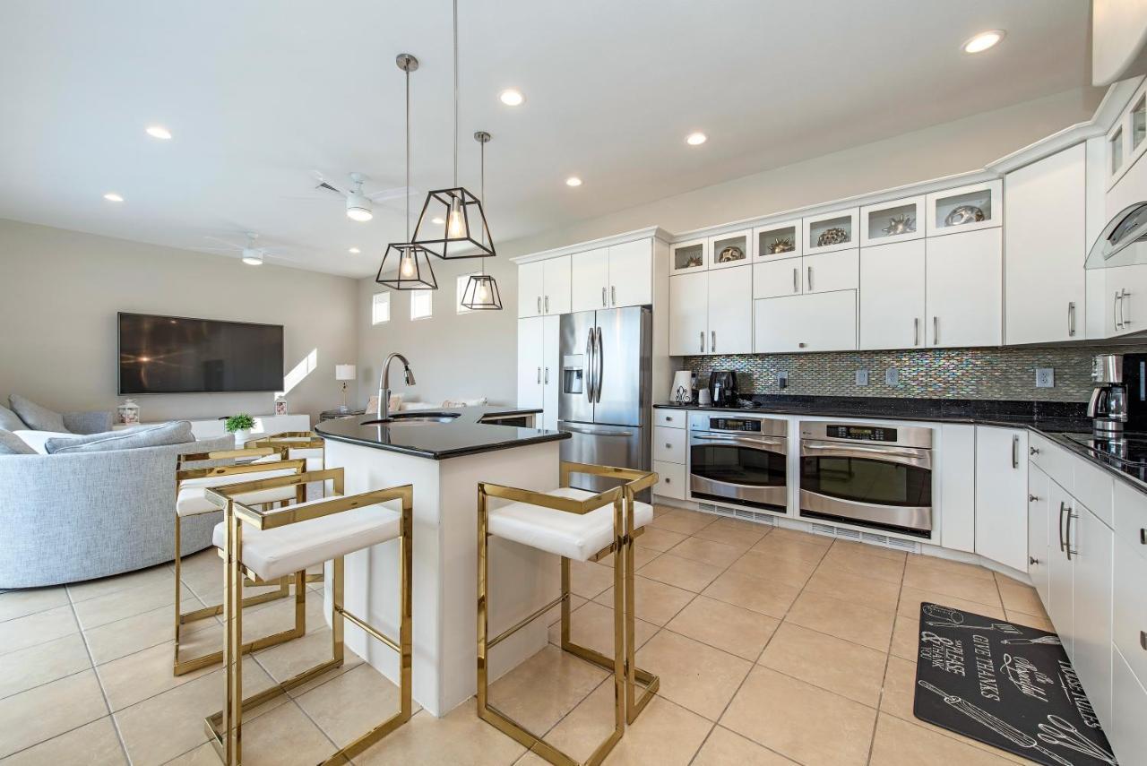 Vacation Home With Pool. 4 Bedrooms. Sleeps 10 North North Naples المظهر الخارجي الصورة